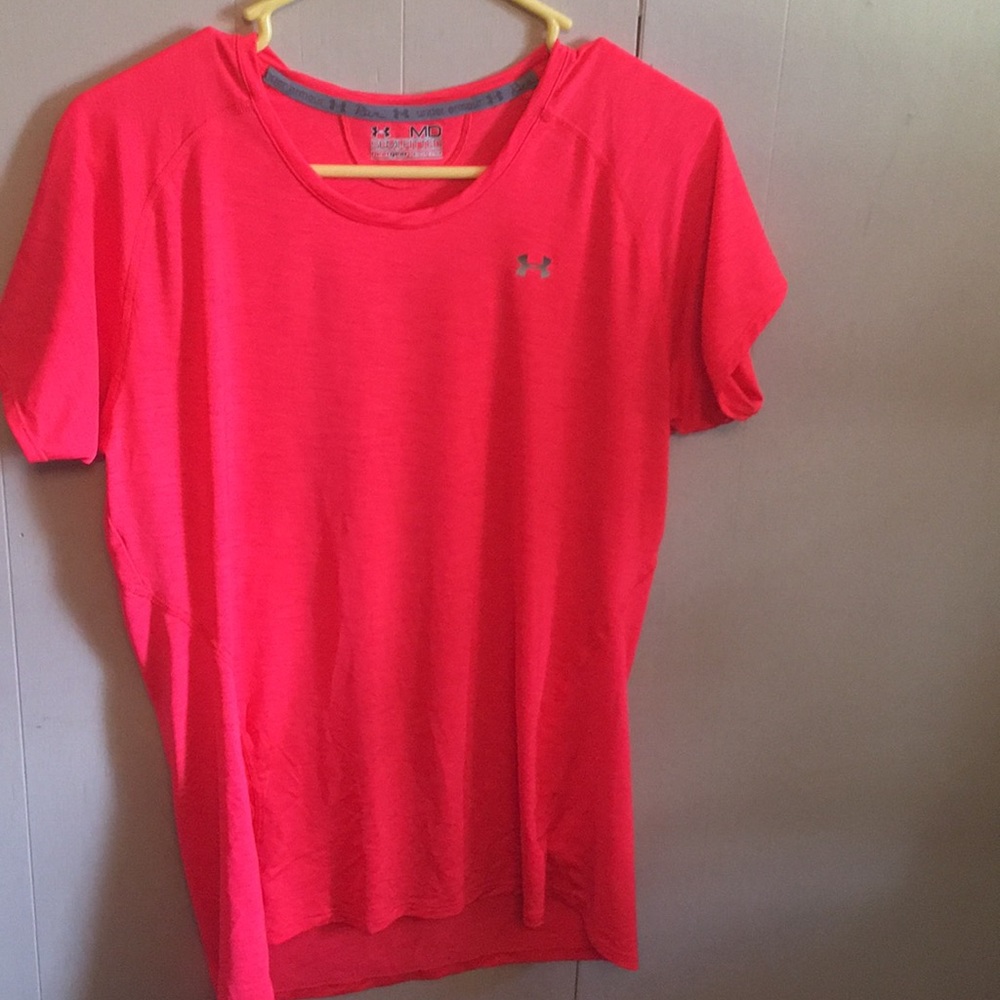 Under armour orange tee shirt